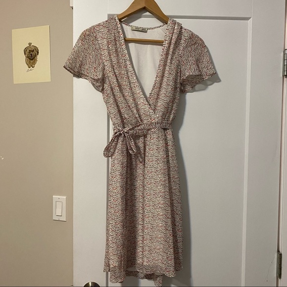 BNWT Dex floral mini dress - Picture 2 of 8